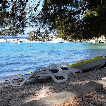 Apartment With Parking Space - 25390 Makarska