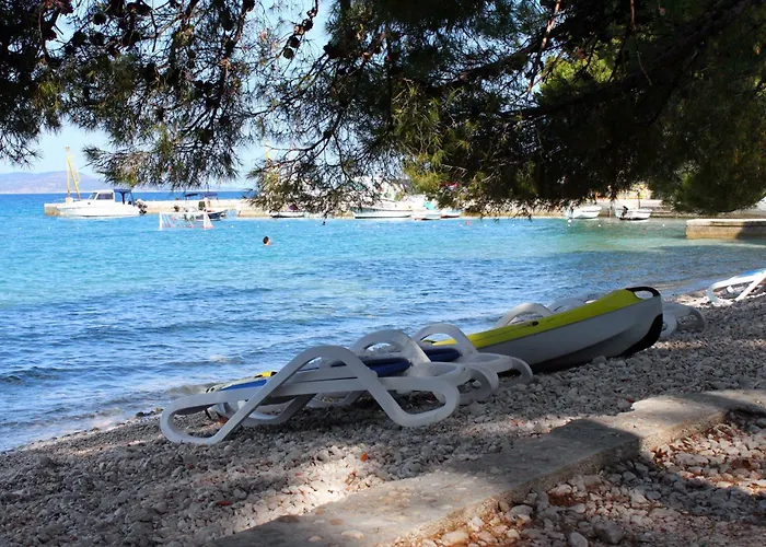 Apartment With Parking Space - 25390 Makarska